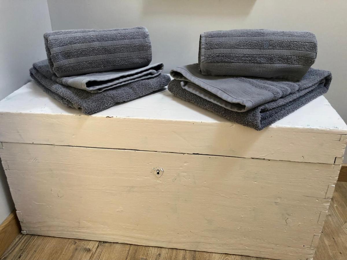 - Le Patio - Calme, Chaleureux, Unique Lägenhet Besançon Exteriör bild